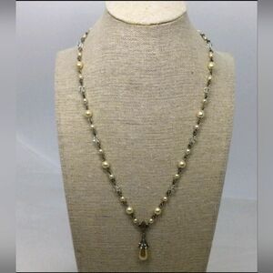 Sweet Romance Faux Pearl & Crystal Beads Necklace 18"
